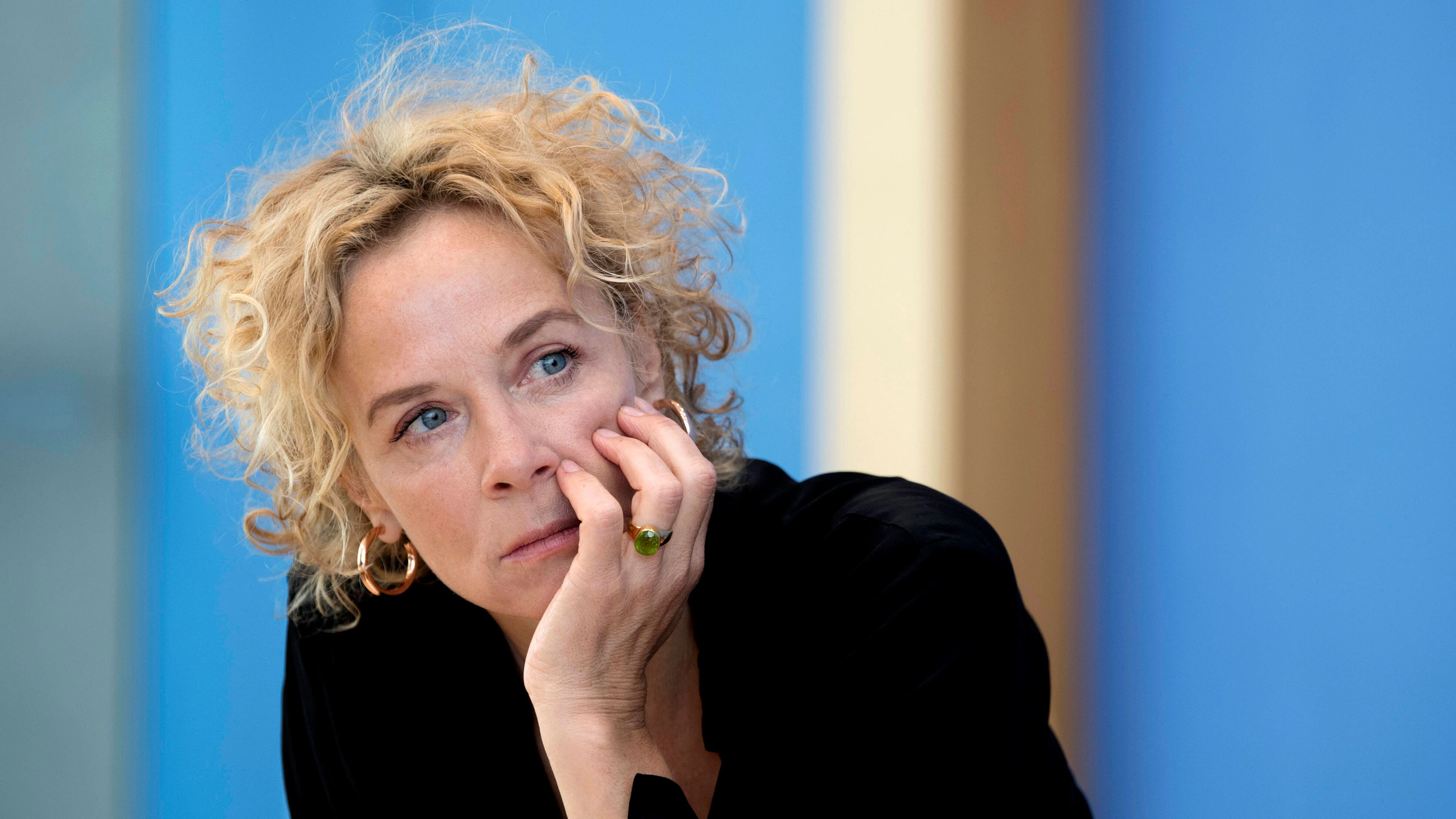 Die Schauspielerin Katja Riemann engagiert sich für Geflüchtete.