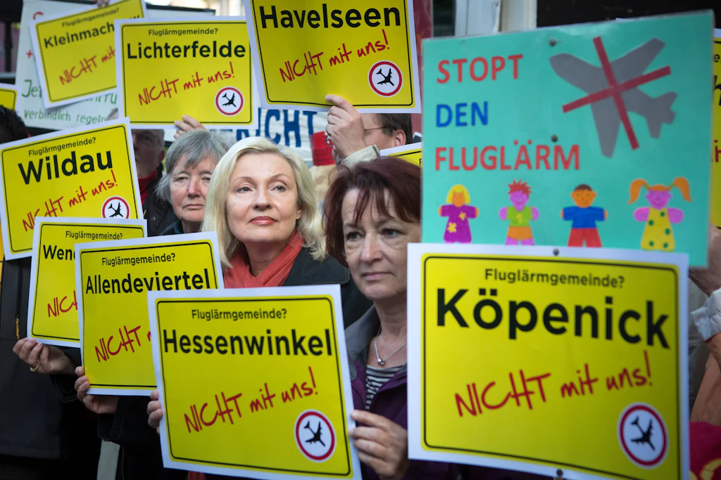 Protest-Jubiläum in Friedrichshagen: 500. Demonstration gegen Fluglärm