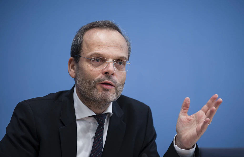 Felix Klein: „Man sollte nicht alles nur legalistisch betrachten“