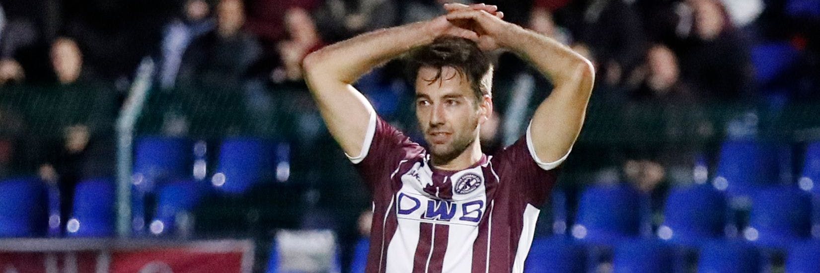 Symbolbild für den BFC: Christian Beck ist enttäuscht, weil wieder eine der zahlreichen Chancen nicht drin landete. 