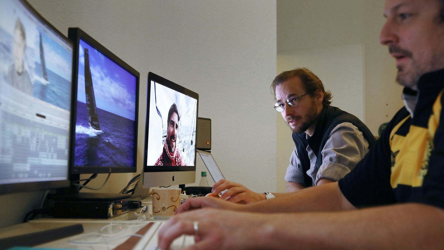 Philipp Grieß und Mathieu Honoré arbeiteten fast fünf Monate an den Film „Sturmfahrt“ – länger, als die Wettfahrt dauerte.