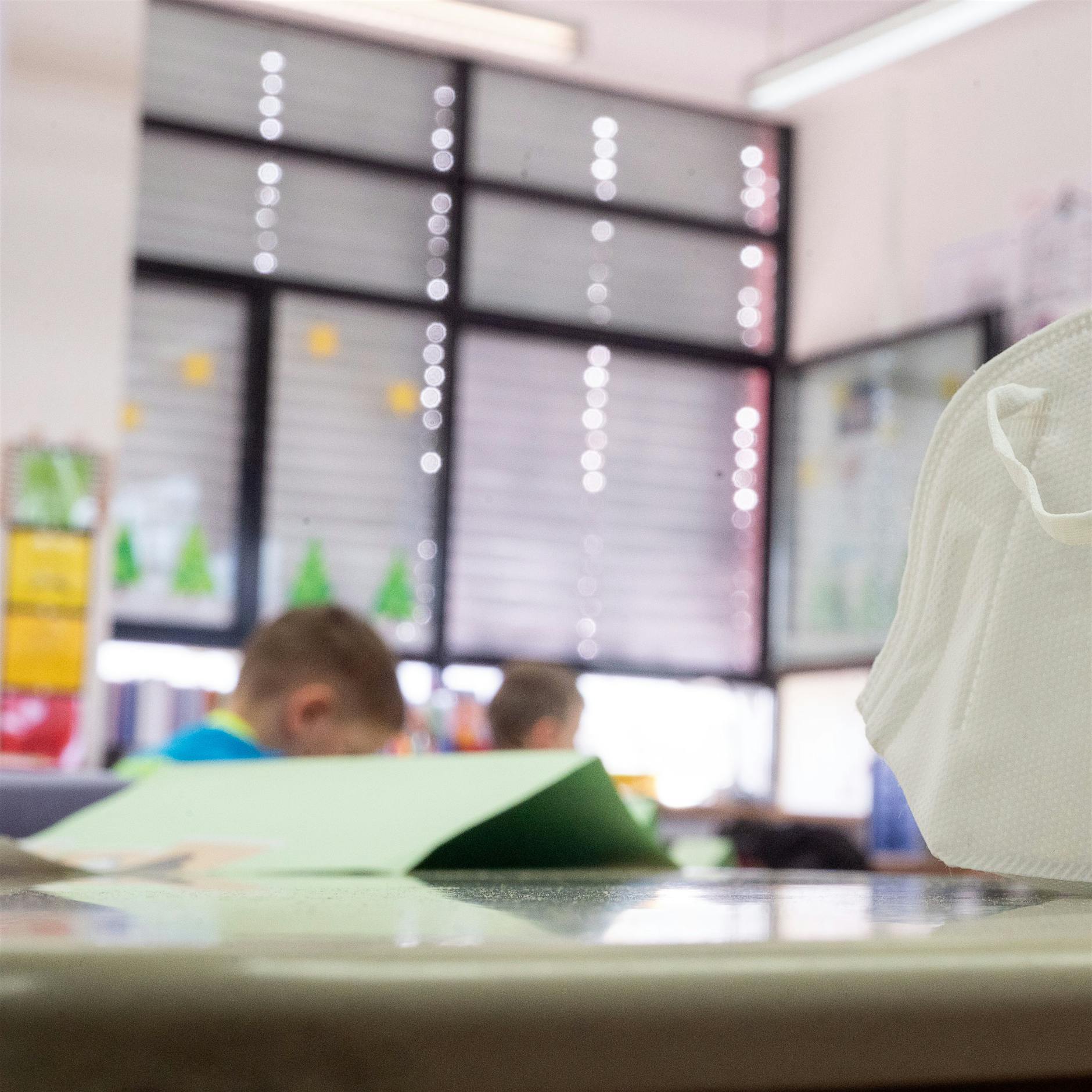 Kinder- und Jugendärzte: Maskenpflicht an Schulen „unangemessen“