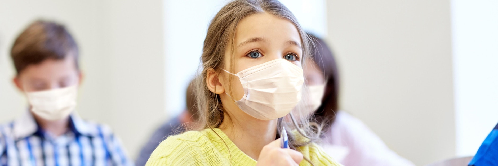 Ab Montag fällt der Mundschutz an Berliner Schulen weg – aber nur bis zur sechsten Klasse.