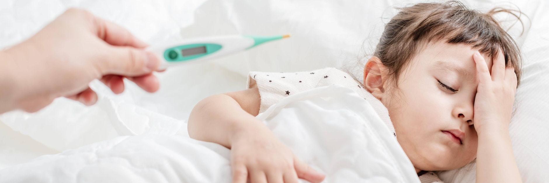 Nur wenige Kinder holten sich im vergangenen Winter Erkältungen - doch jetzt kommt der Boom der Atemwegsinfekte!