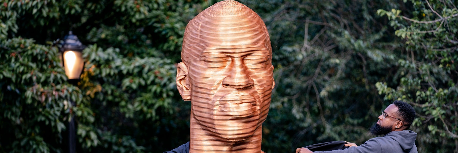 Die Statue zu Ehren von George Floyd war erst am Freitag von seinem Bruder&nbsp;Terrence in New York enthüllt worden.&nbsp;