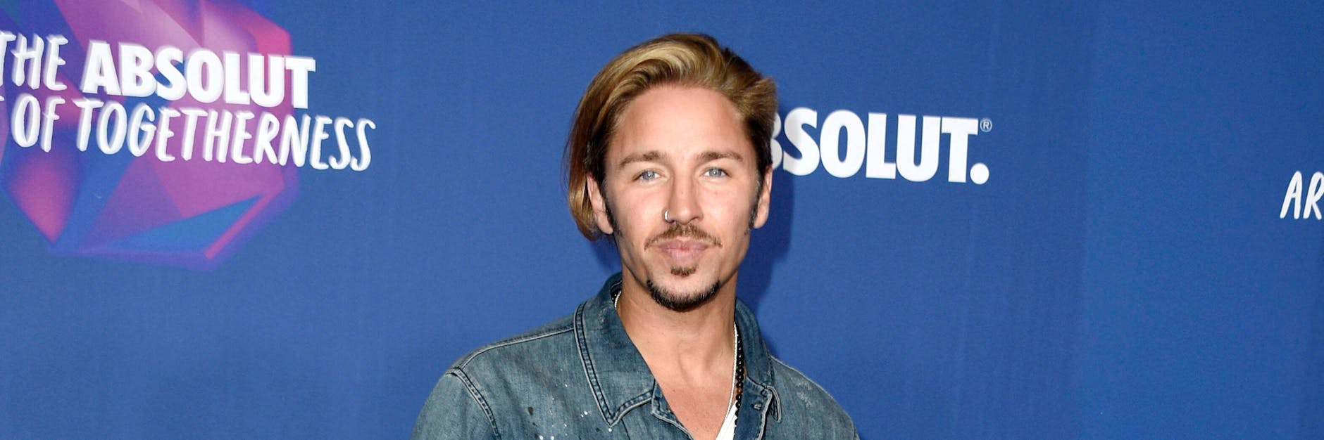 Gil Ofarim ist ein bekannter deutscher Musiker.