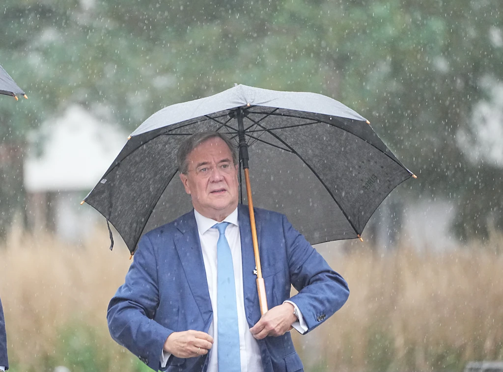 CDU-Verlierer Laschet hofft verzweifelt auf Jamaika - die Grünen zögern