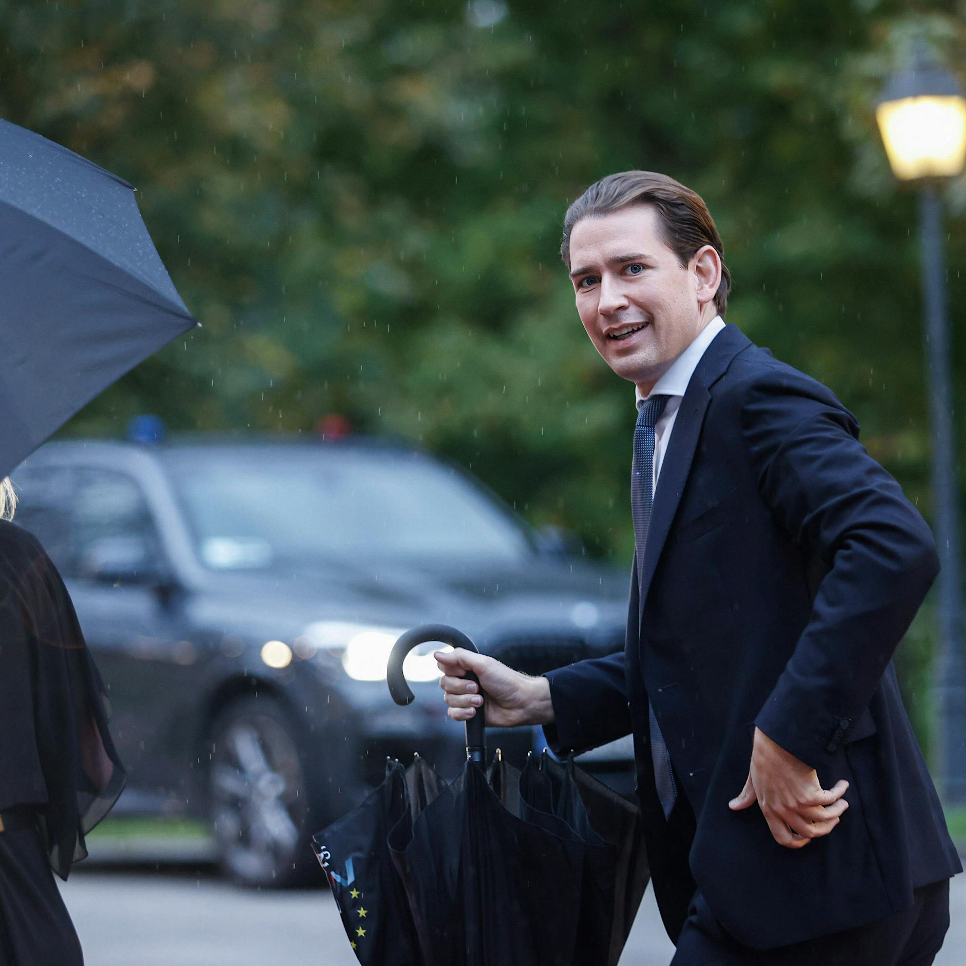 Razzia bei der ÖVP! Auch bei engen Vertrauen von Österreichs Kanzler Kurz gab es Durchsuchungen