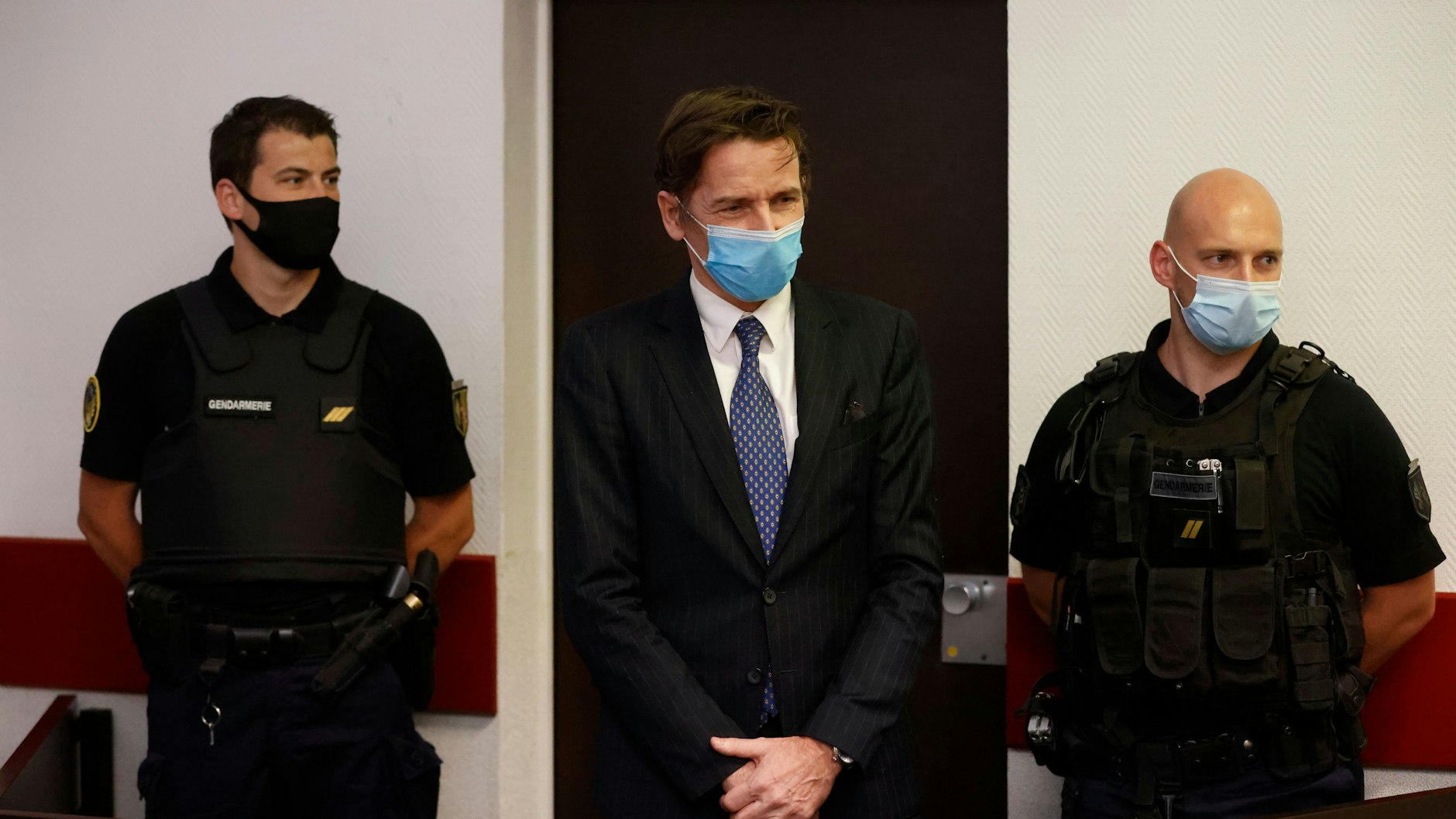 Rémy Daillet-Wiedemann vor Gericht in Nancy. Der Möchtegern-Präsident soll die Entführung Mias organisiert haben. 
