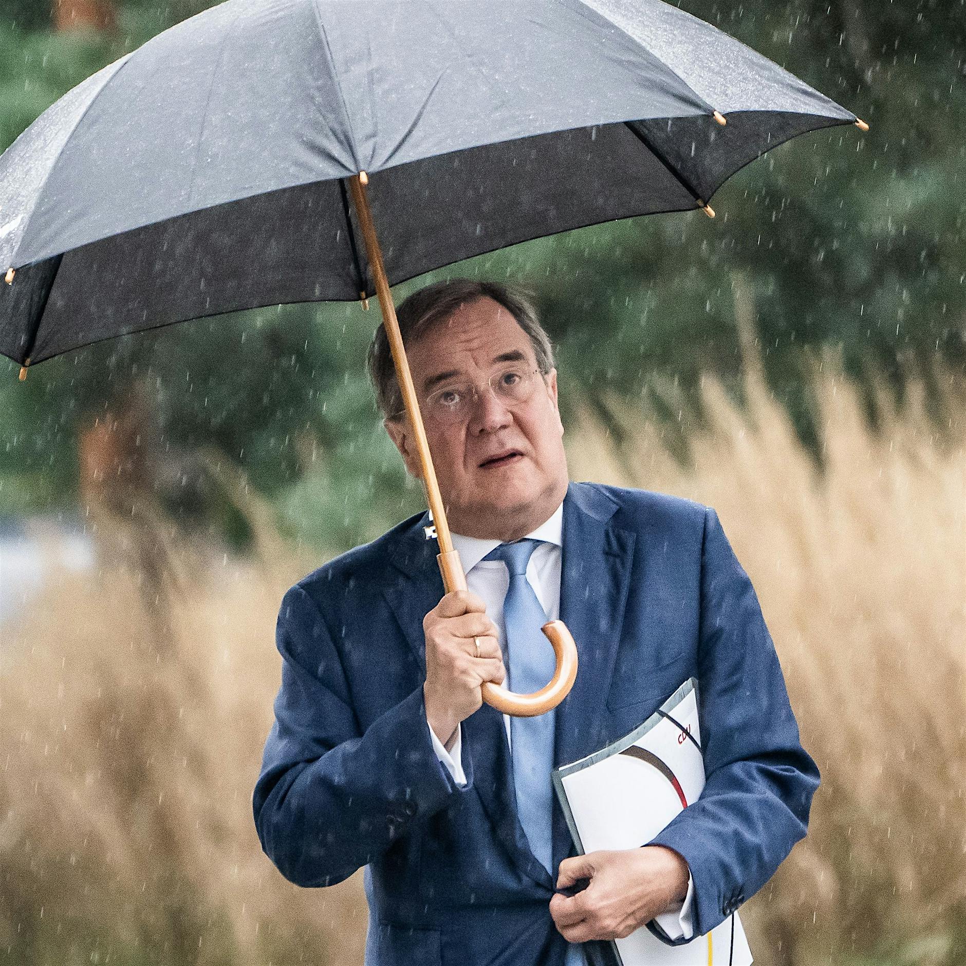 Armin Laschet zieht sich zurück