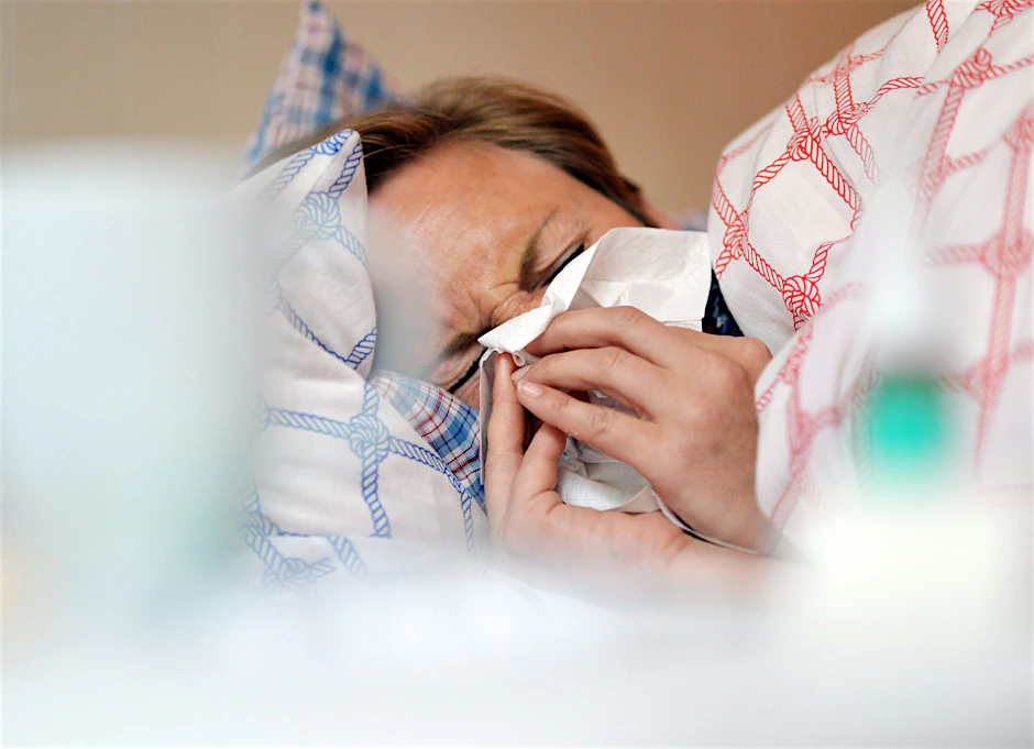 Wegen der strengen Corona-Regeln ist bei vielen das Immunsystem aktuell schlechter trainiert (Symbolbild).