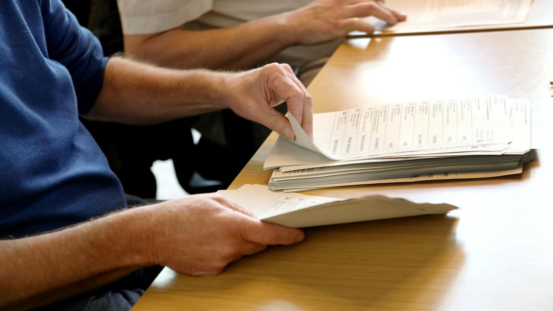 Die Fehler vom 26. September seien nicht mandatsrelevant oder wahlfälschend gewesen, sagte Müller am Freitag.