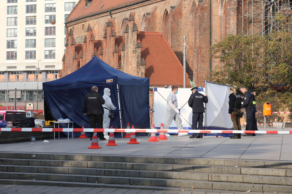 Mann am Alexanderplatz in Berlin getötet: 22-Jähriger jetzt in U-Haft