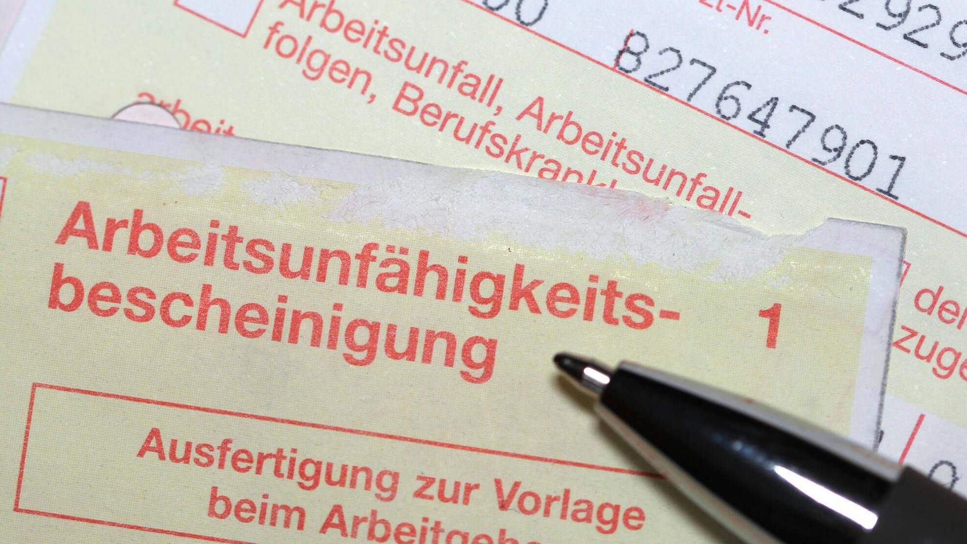 Die Entscheidung über die Arbeitsunfähigkeit trifft immer die Ärztin oder der Arzt (Symbolbild).