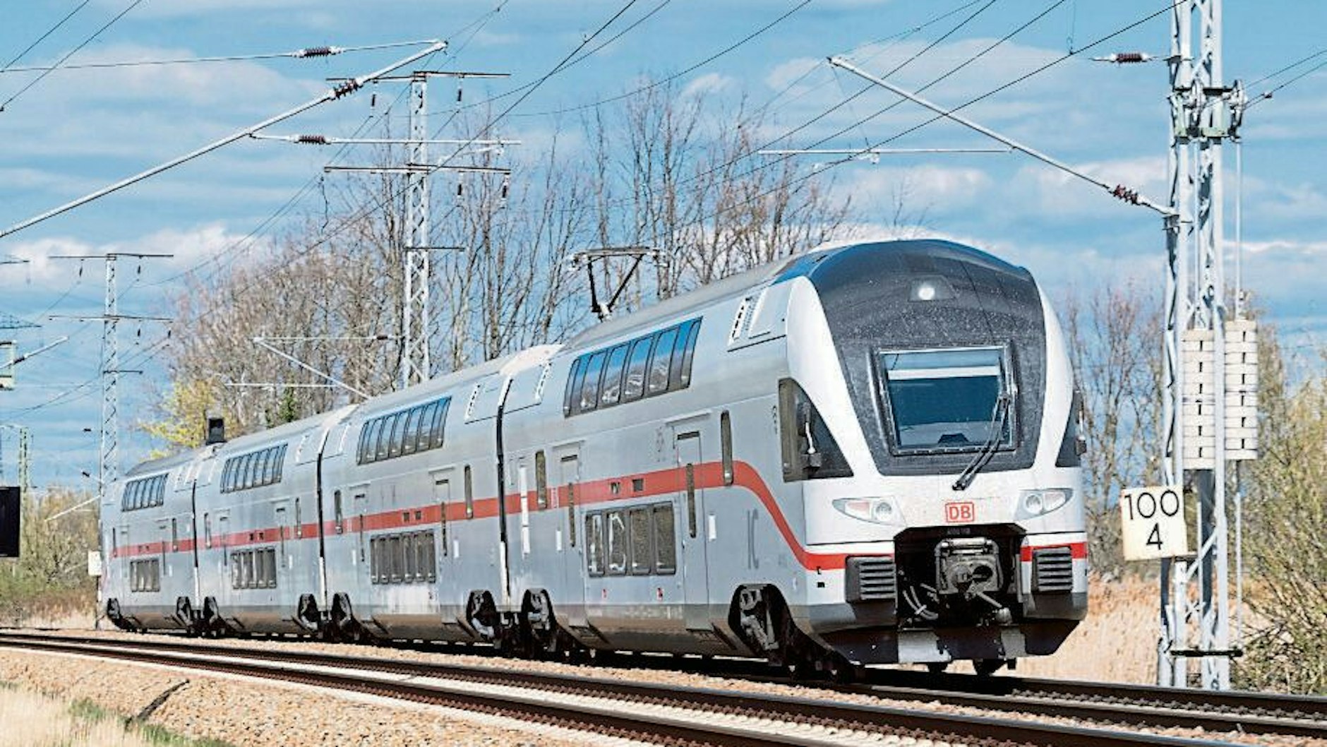 Der Intercity 2176 fährt von Berlin nach Rostock (Symbolbild).