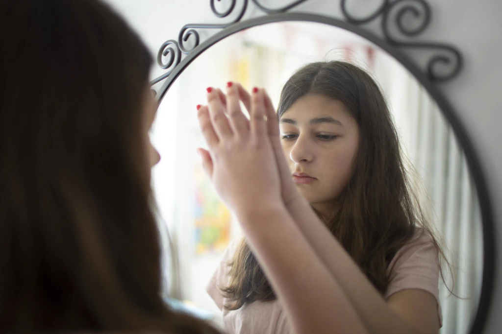 Total unsicher: Diese Sternzeichen haben ständig Selbstzweifel – wie das Horoskop helfen kann, das zu ändern!