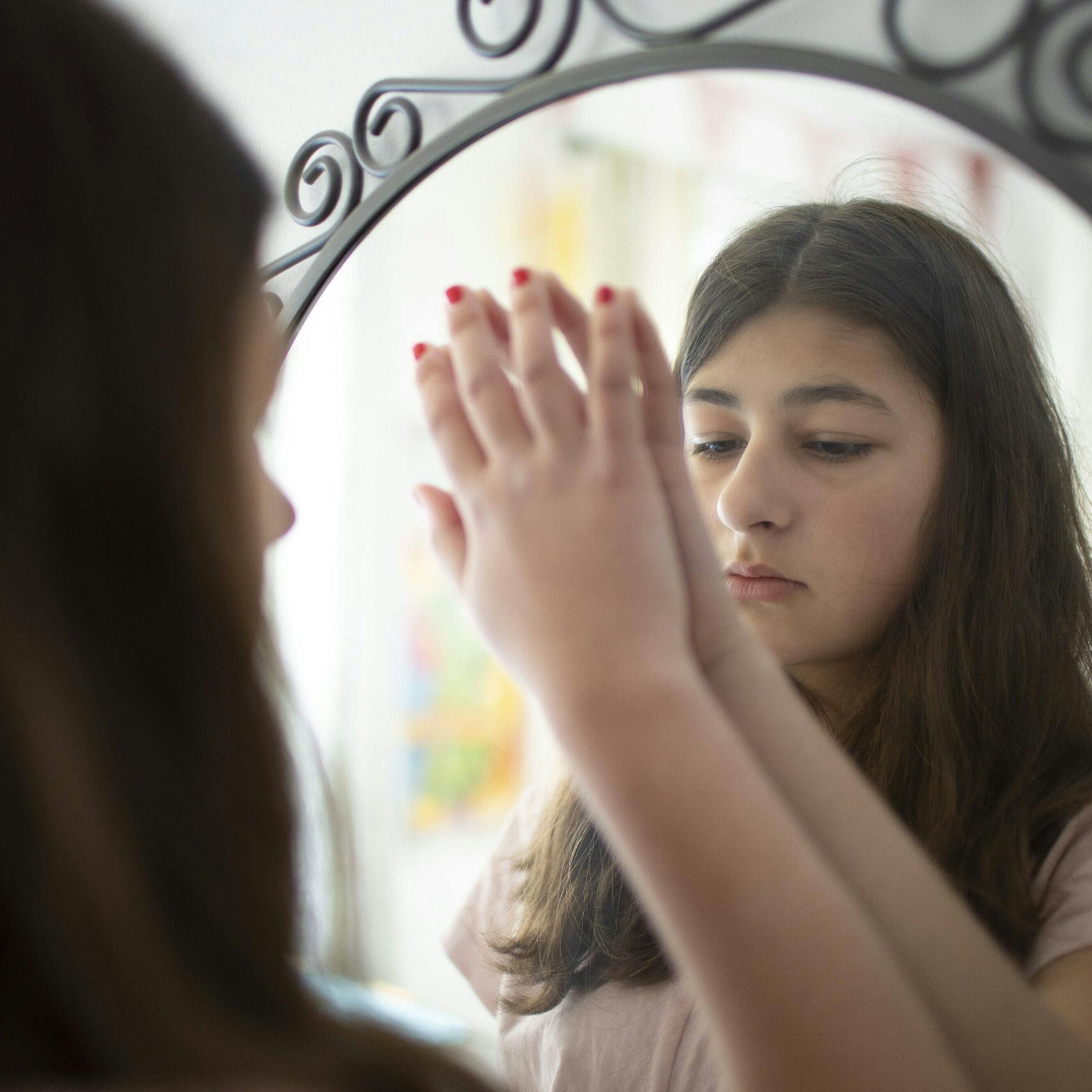 Total unsicher: Diese Sternzeichen haben ständig Selbstzweifel – wie das Horoskop helfen kann, das zu ändern!
