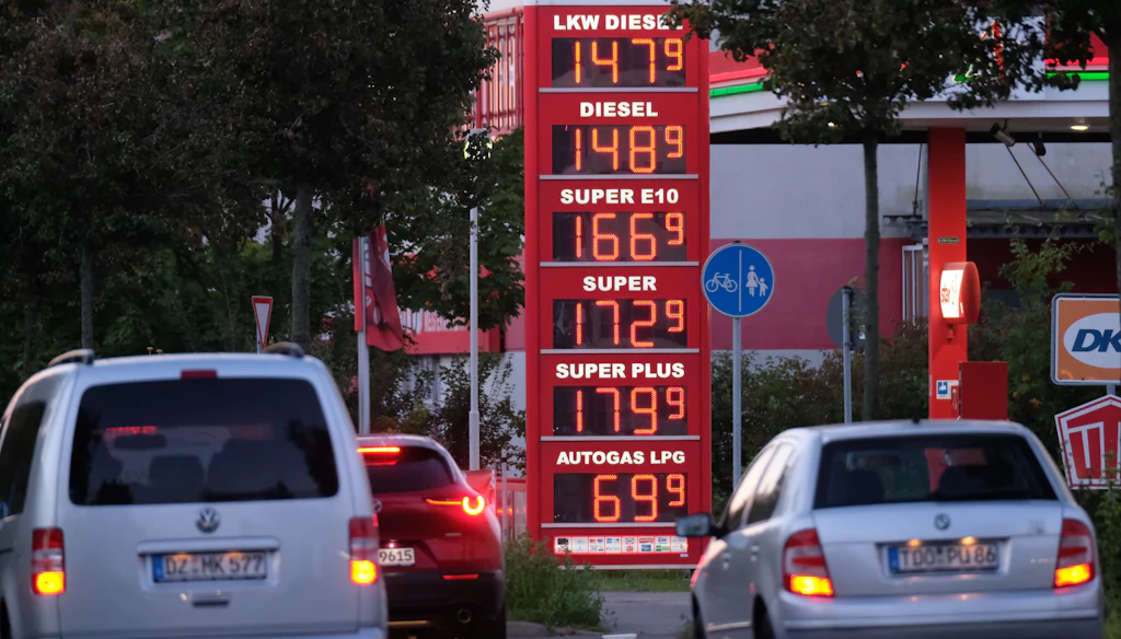 Heizöl und Sprit immer teurer: Inflation über vier Prozent