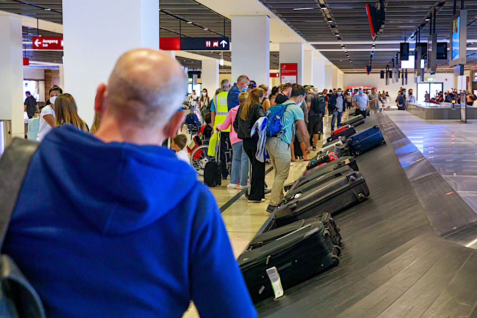 Nach Pleiten, Pech und Pannen ging der Flughafen Berlin Brandenburg, kurz BER, vor einem Jahr ans Netz. Doch damit endeten die Probleme nicht.