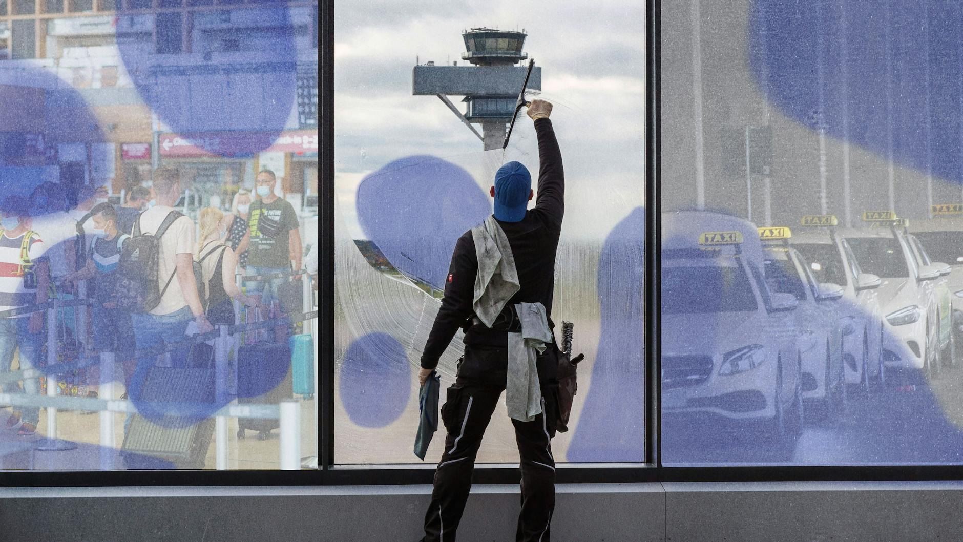 Was haben wir Berliner nicht lange auf den Flughafen gewartet. Doch das Ergebnis ist ein Desaster. 