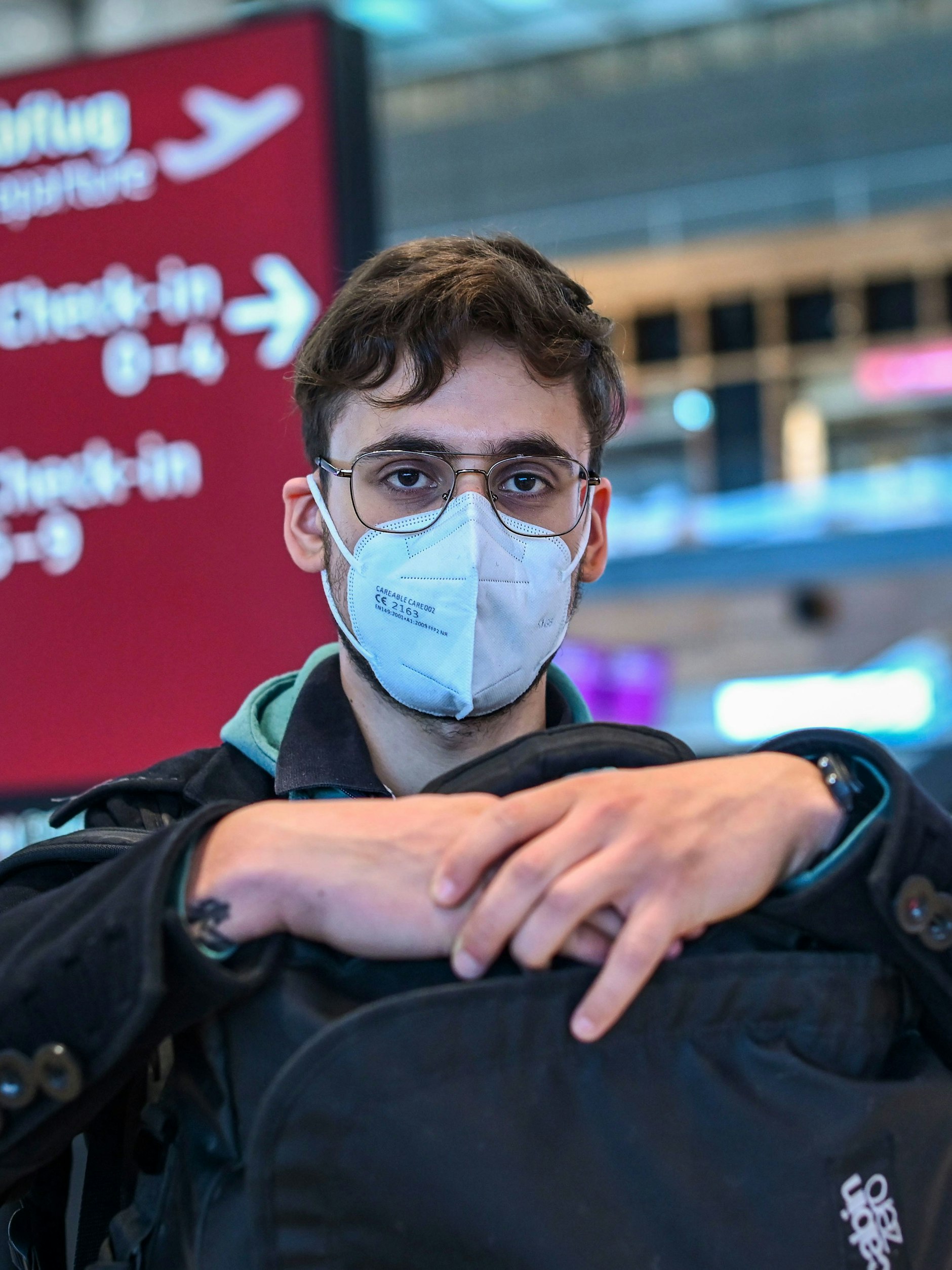 Till Vill ist Filmproduzent und will nach Toronto.&nbsp; Der 28-Jährige war vier Stunden vor Abflug da.&nbsp;<br><br>