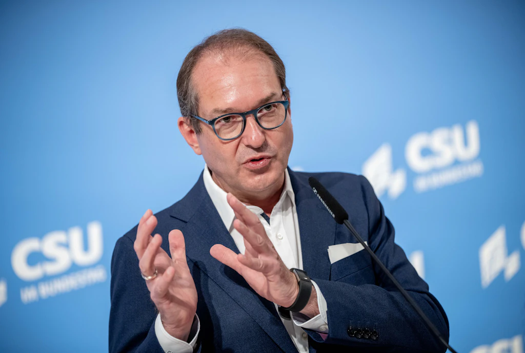 Dobrindt kritisiert Sondierungspapier: „Das ist ein linkes Programm“