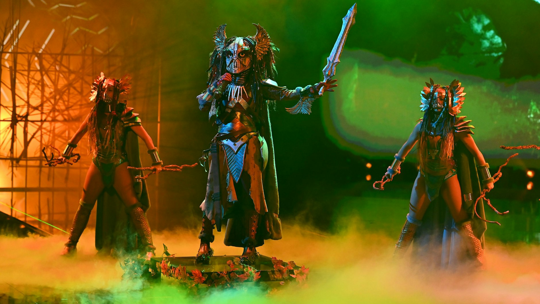 Die Heldin überzeugte bei „The Masked Singer“ mit einer mystischen Performance.