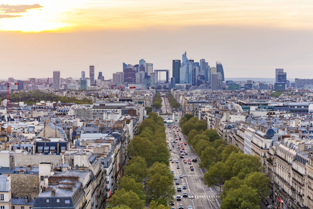 Klimawandel: Paris pflanzt Zehntausende Bäume für bessere Luft
