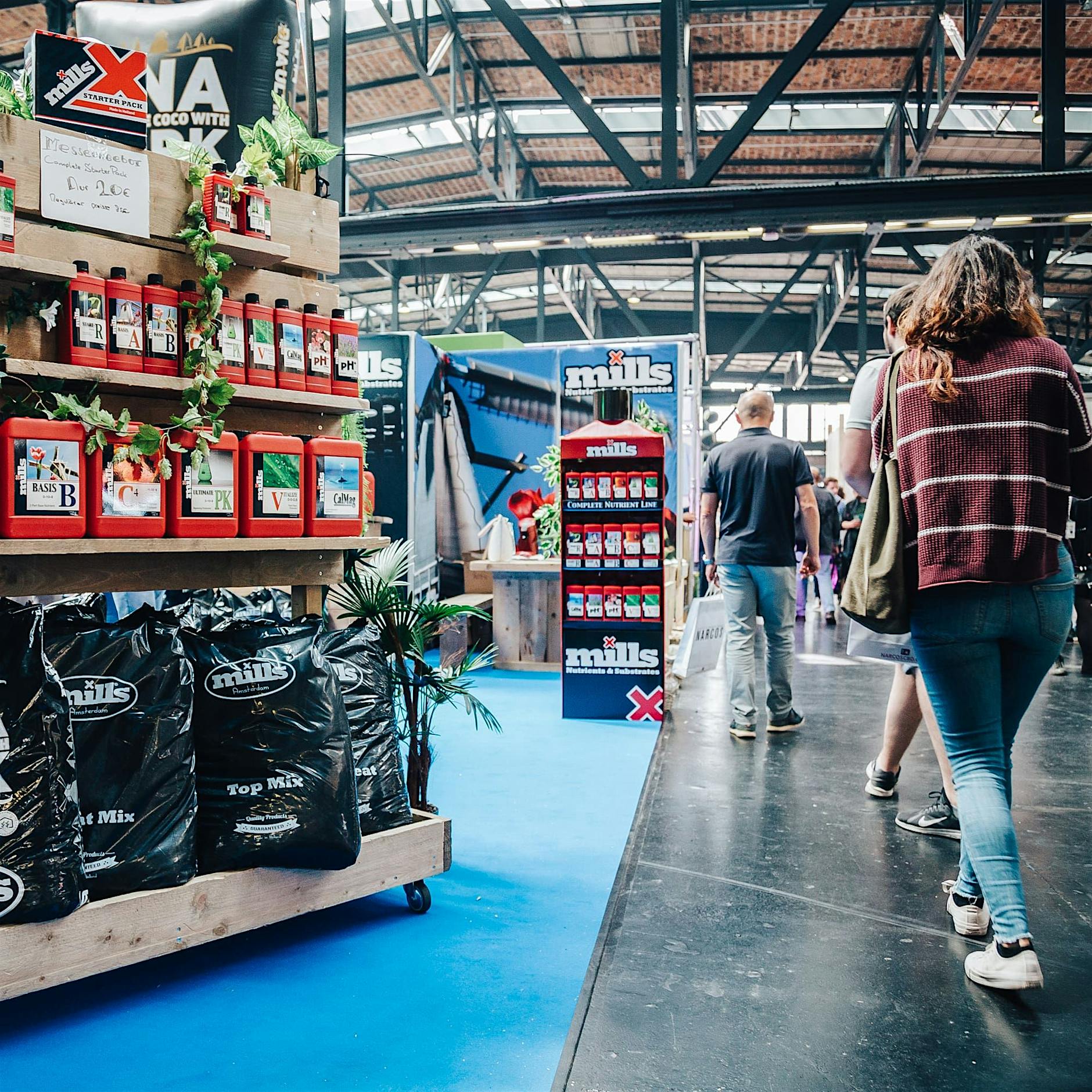 Neues Hobby Heimgärtnern: Eine Hanf-Messe zeigt, wie Berlin Cannabis konsumiert