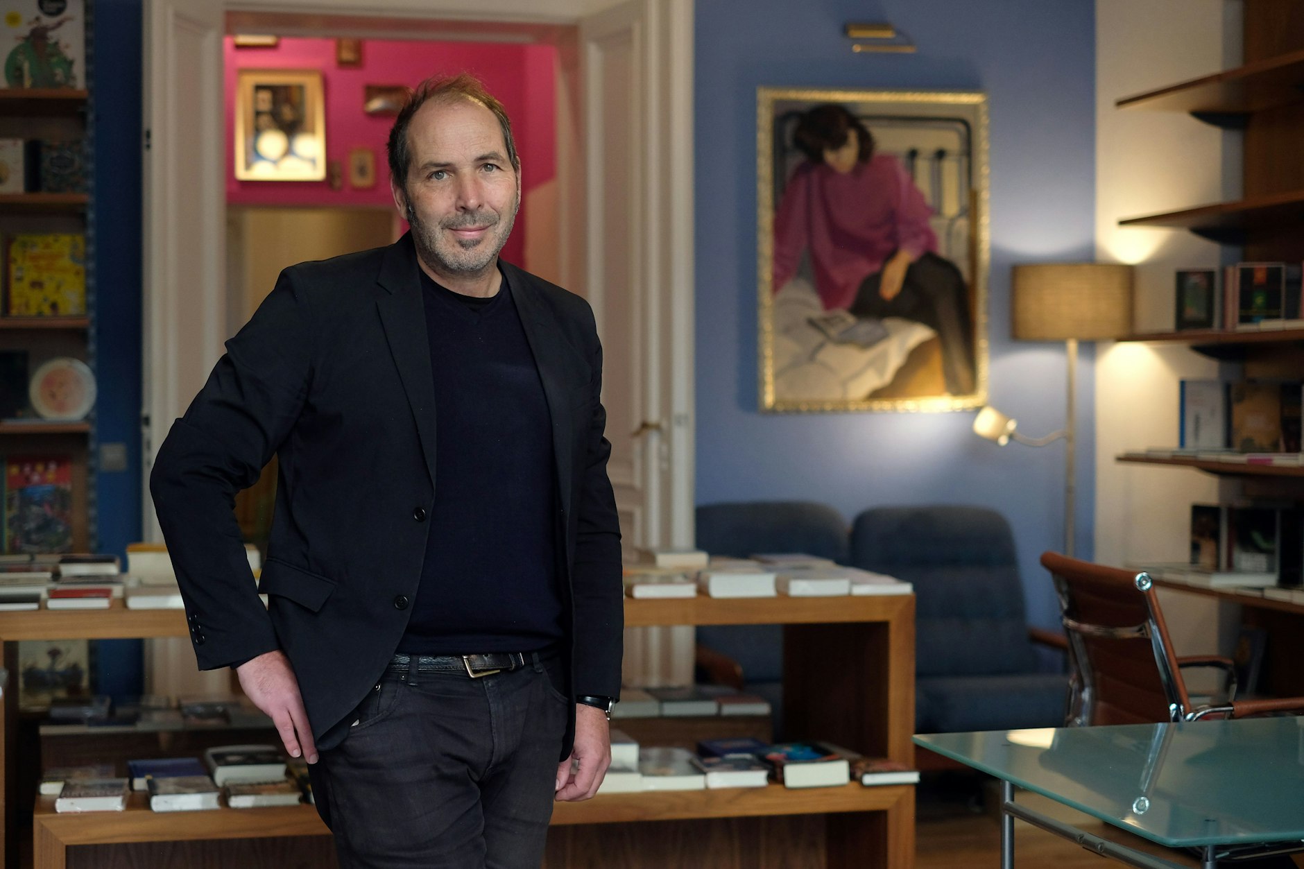 Peter Graf in der Buchhandlung für unabhängiges Verlegen.<br>