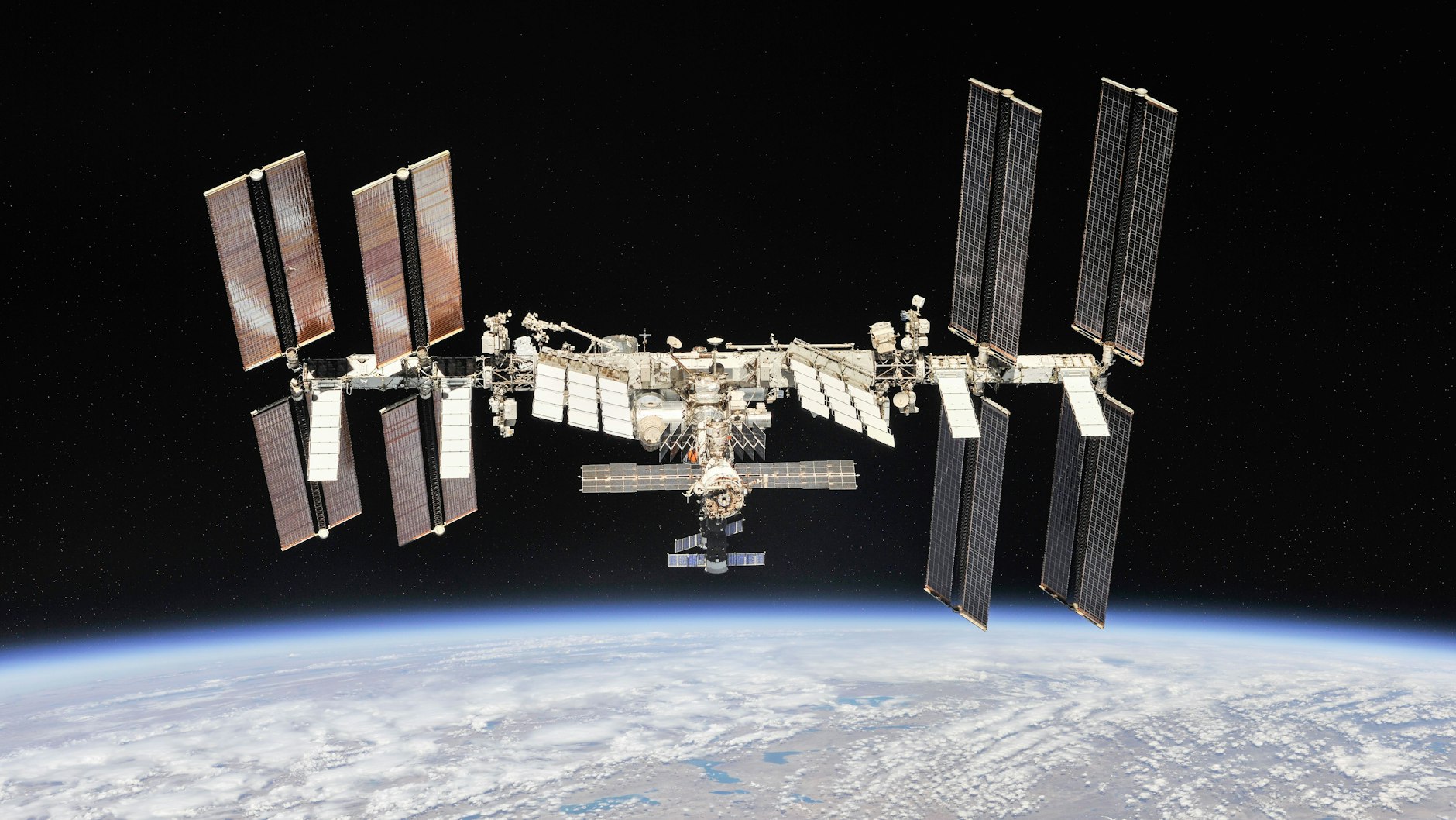 Die Internationale Raumstation (ISS)&nbsp;kreist in 400 Kilometer Höhe um die Erde.