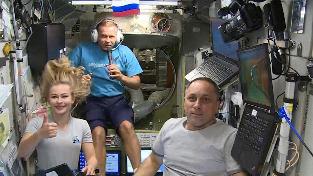 Russisches Filmteam schwärmt von Dreh an Bord der ISS