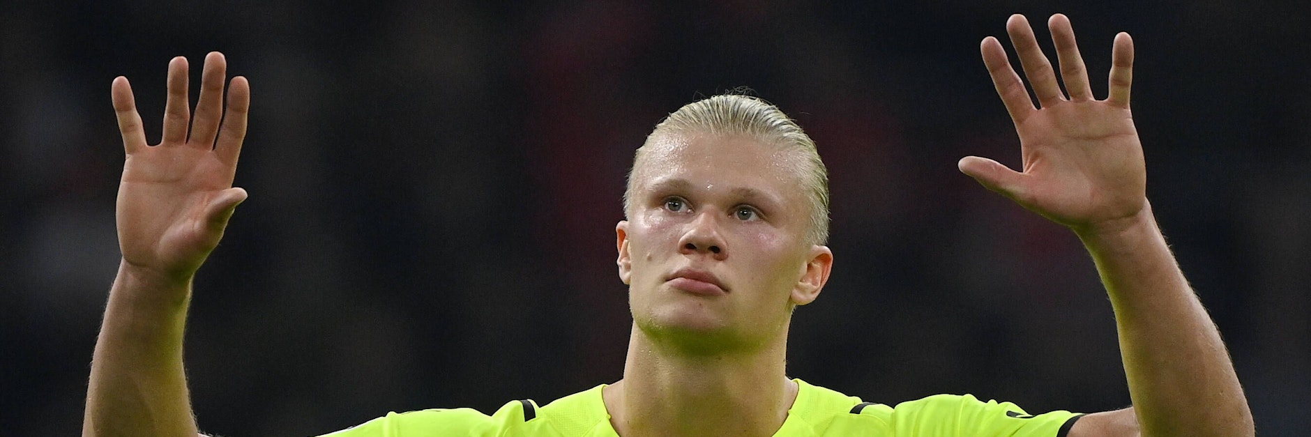 Mehr als sich bei den Fans für diese Vorstellung seiner Borussia zu entschuldigen, blieb Erling Haaland nach Dortmunds 0:4 bei Ajax auch nicht übrig.