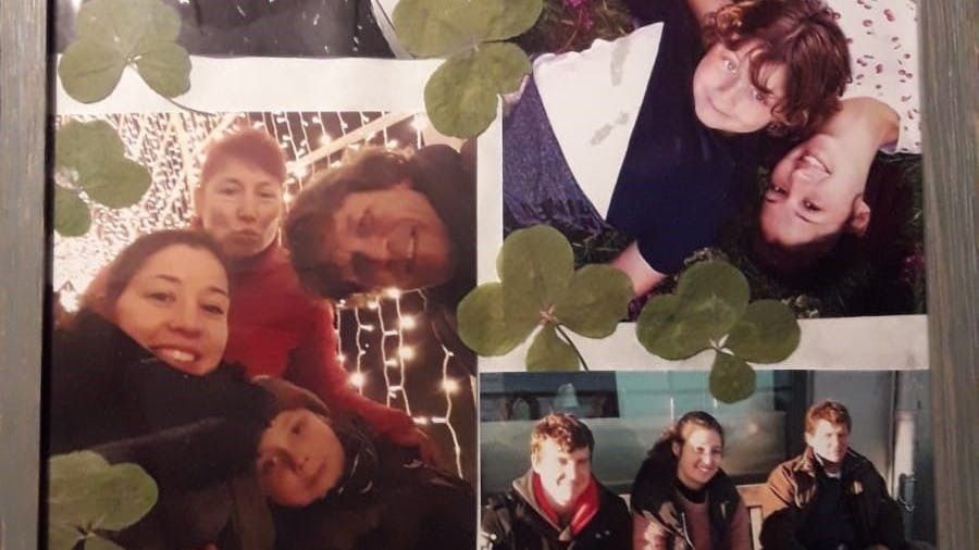 Eine Fotokollage der Familie F. aus glücklichen Tagen