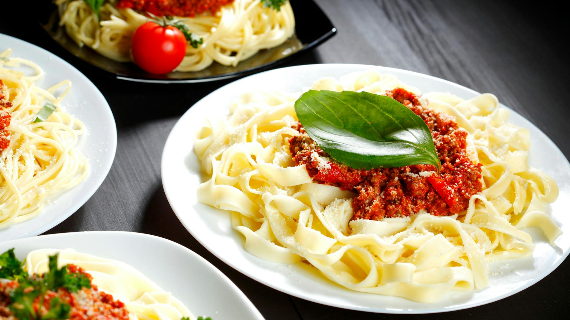 Nach zehn Kilo Tomaten-Basilikum-Soße dürfte eine berauschende Wirkung eintreten.
