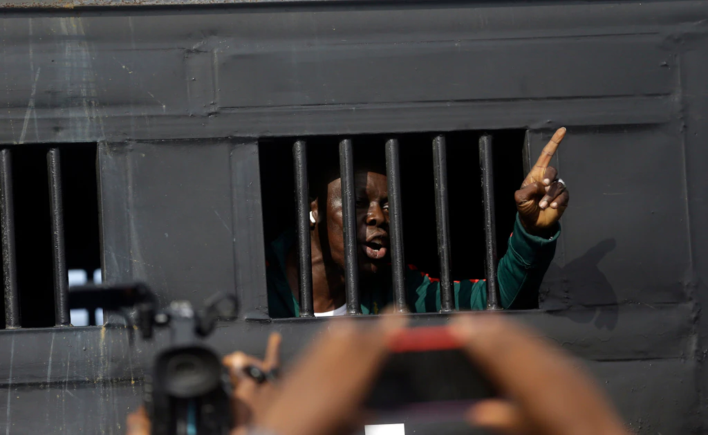 Nigeria: Angreifer befreien tausend Häftlinge aus Gefängnis