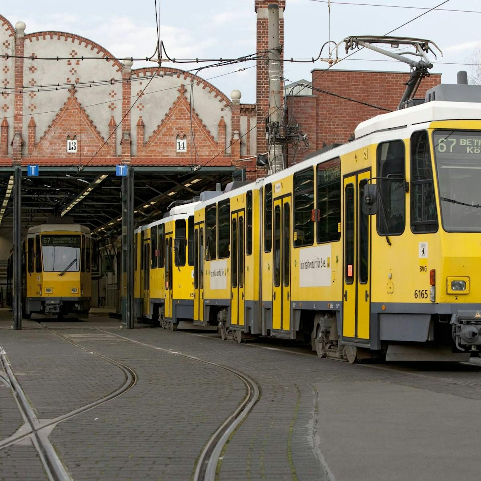 Treptow: HIER nimmt die BVG bald eine neue Straßenbahn-Strecke in Betrieb – Eröffnung mit alten Tatra-Bahnen