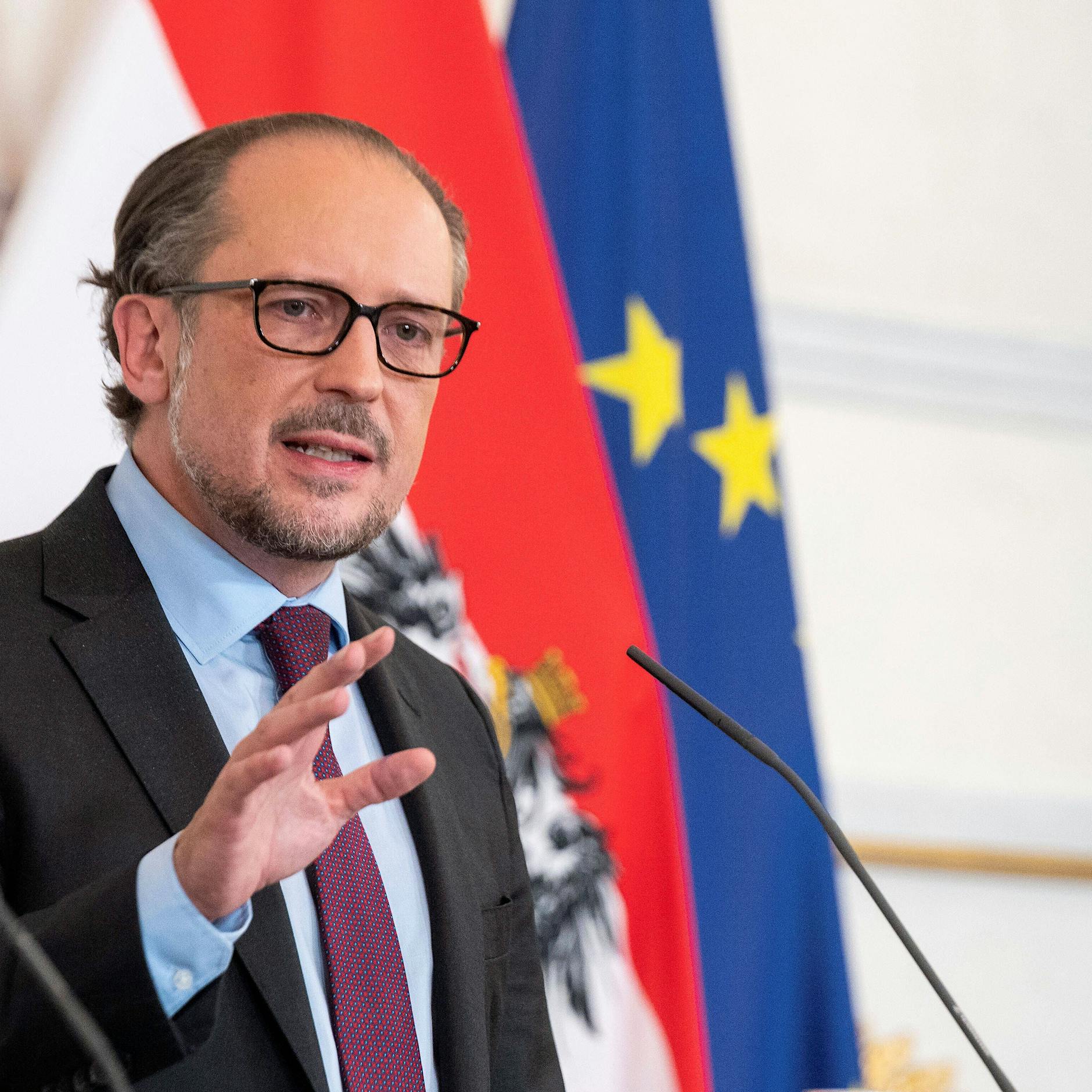 Österreich: Regierung droht Ungeimpften mit Lockdown!