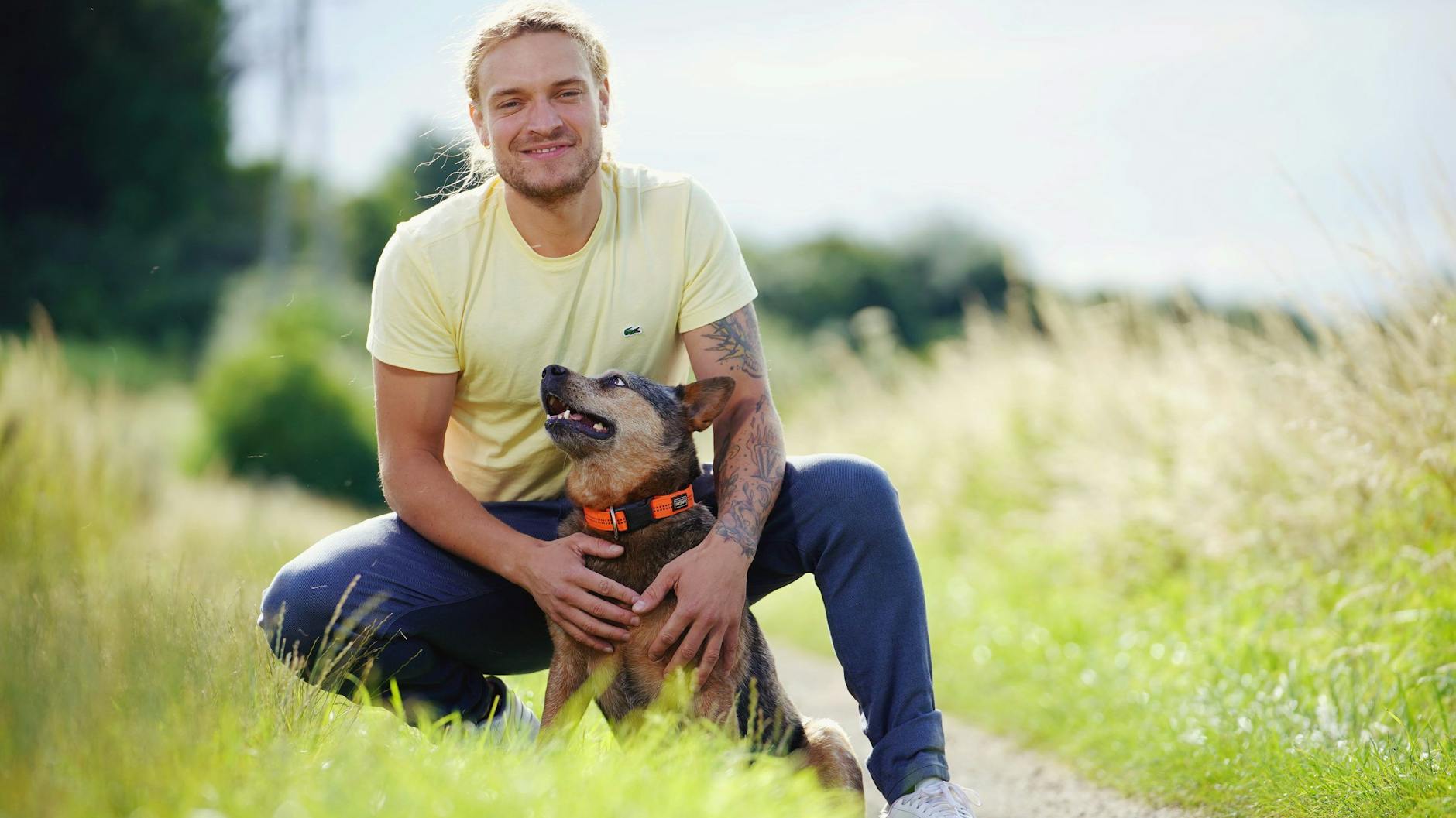 Der sportliche Björn liebt seinen Hund – und bald auch eine neue Frau an seiner Seite? Bei „Bauer sucht Frau“ hat er die Qual der Wahl.