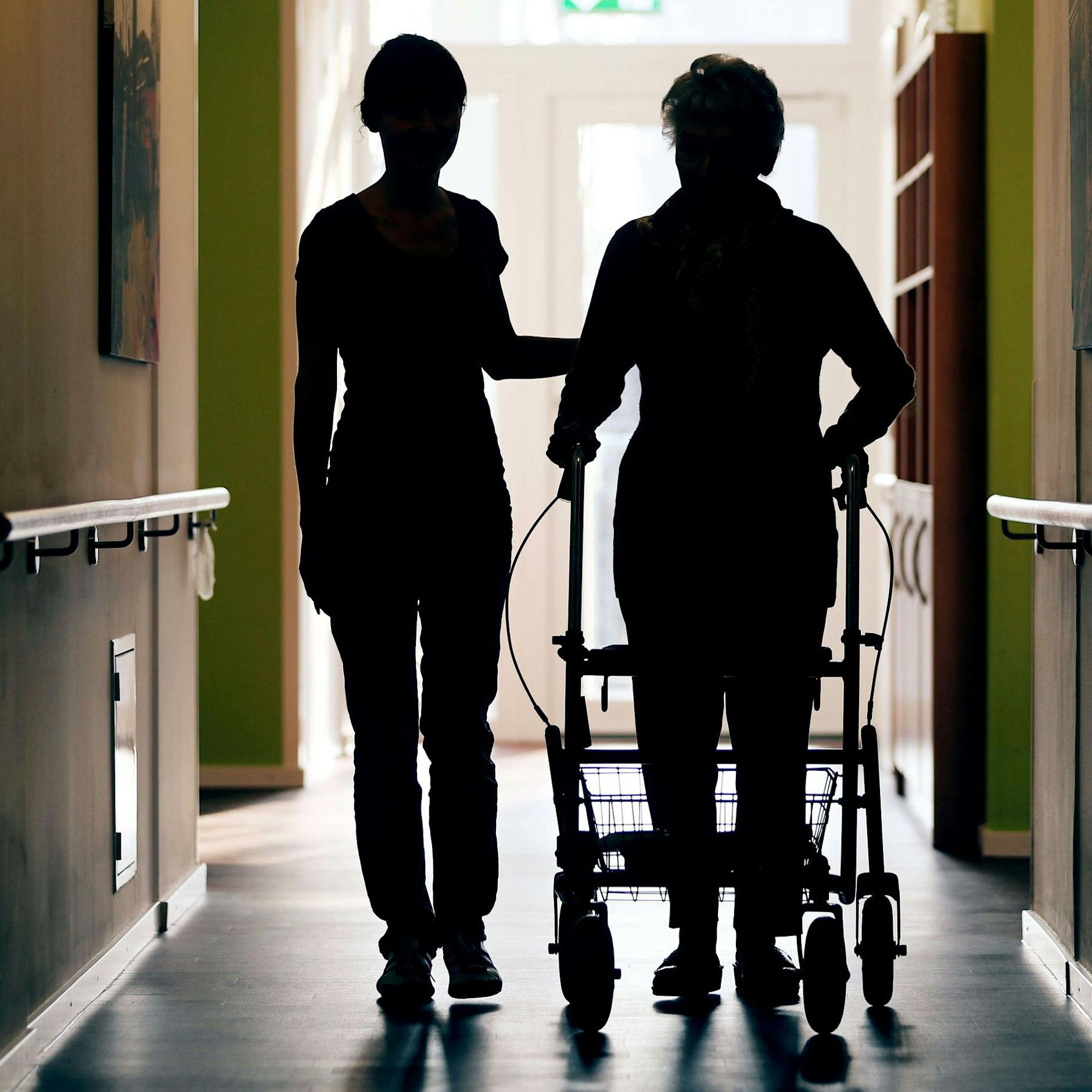 Kommt jetzt doch die Impfpflicht? Für DIESE Berufsgruppen soll sie bald gelten