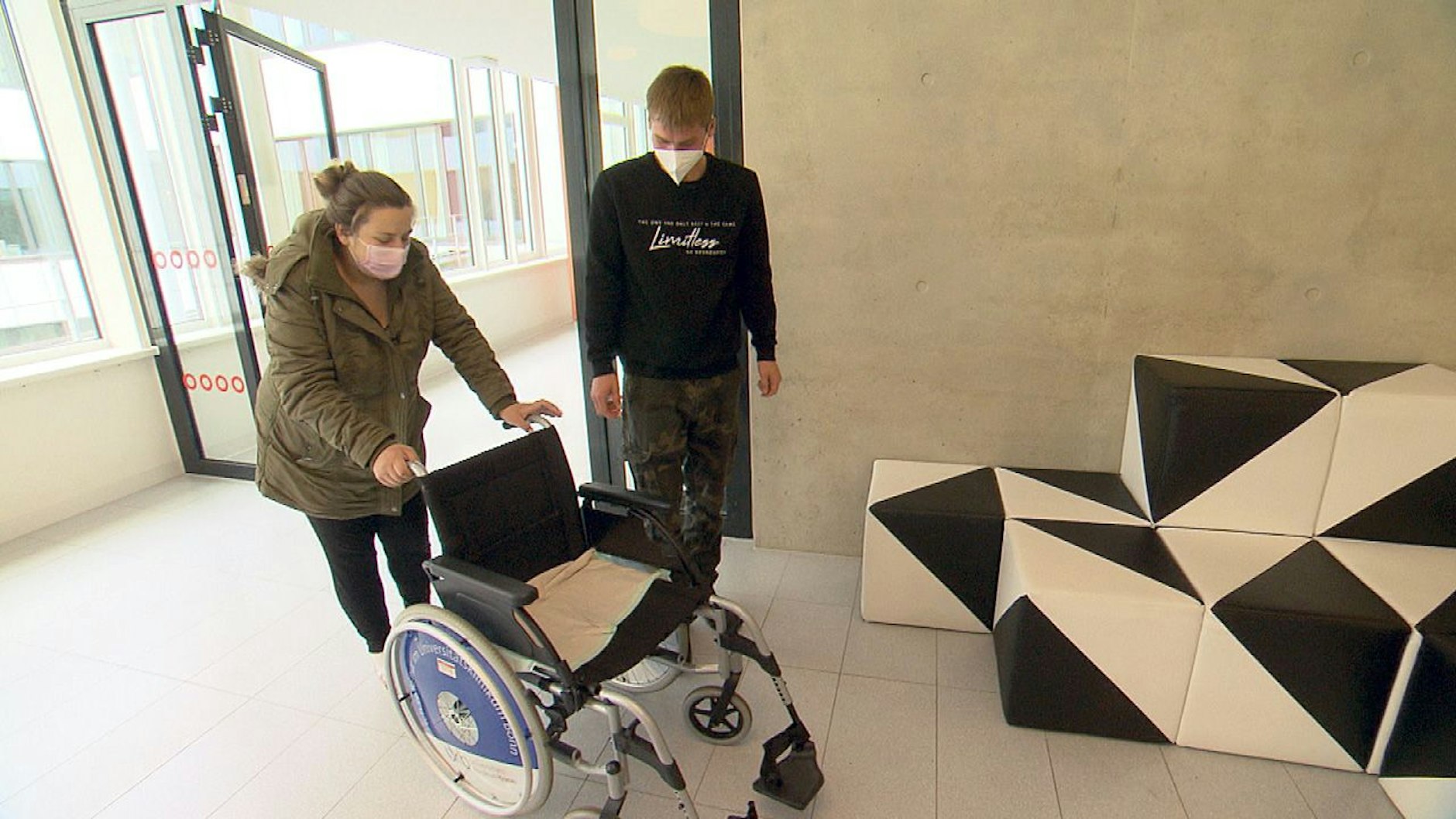 „Die Wollnys“: Sarafina war nach der Geburt erstmal ziemlich schwach