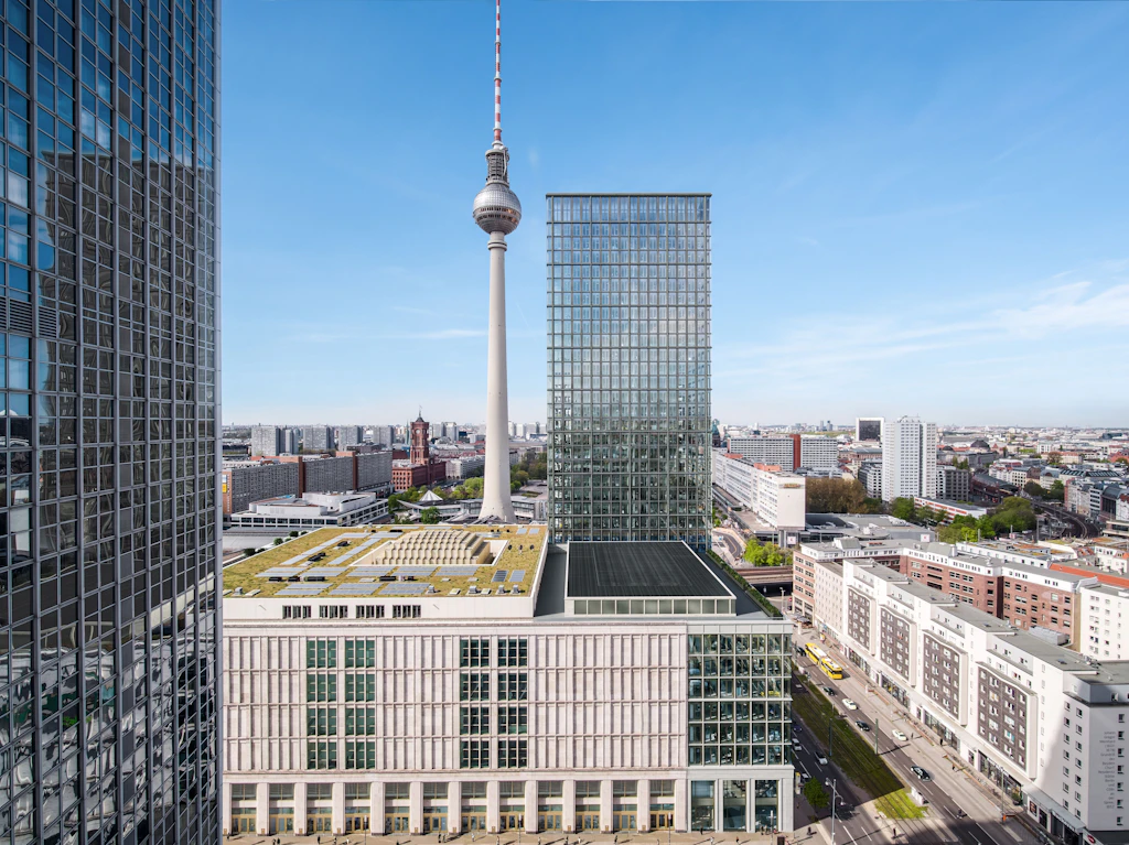 Erster Schritt für drittes Hochhaus am Alexanderplatz