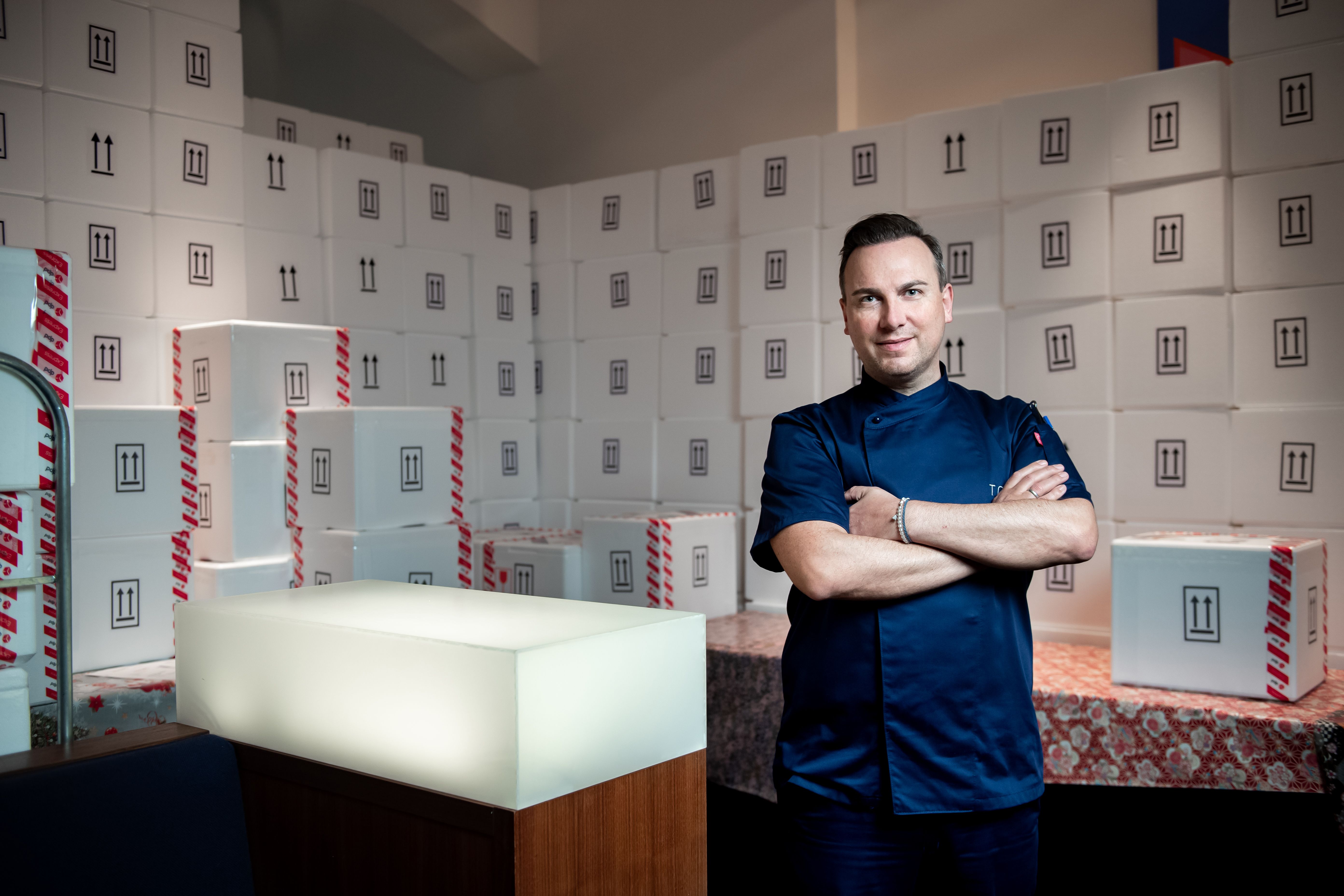 Vergessen Sie, was Sie über exotische Küche wissen! Berlins Sternekoch Tim Raue sagt: Alles Käse! DAS sind seine heimlichen Lieblings-Gerichte aus aller Welt