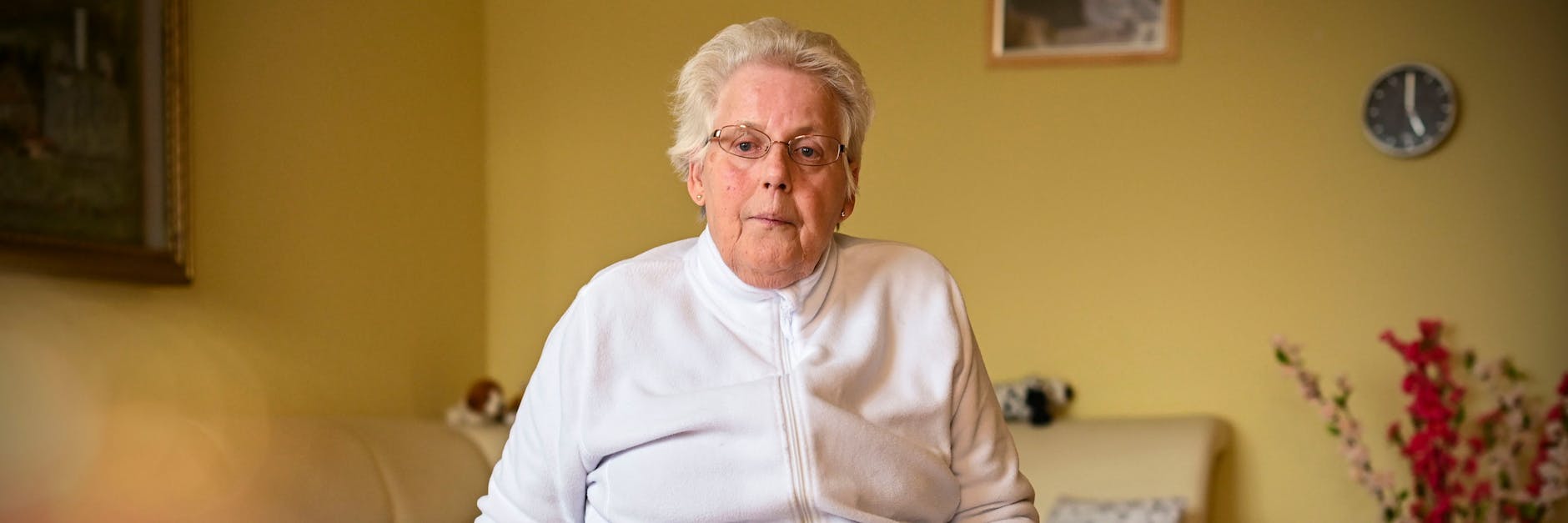 Erika Weigel ist blind und sitzt im Rollstuhl. Die Probleme in ihrer Wohnung machen ihr zusätzlichen Kummer.