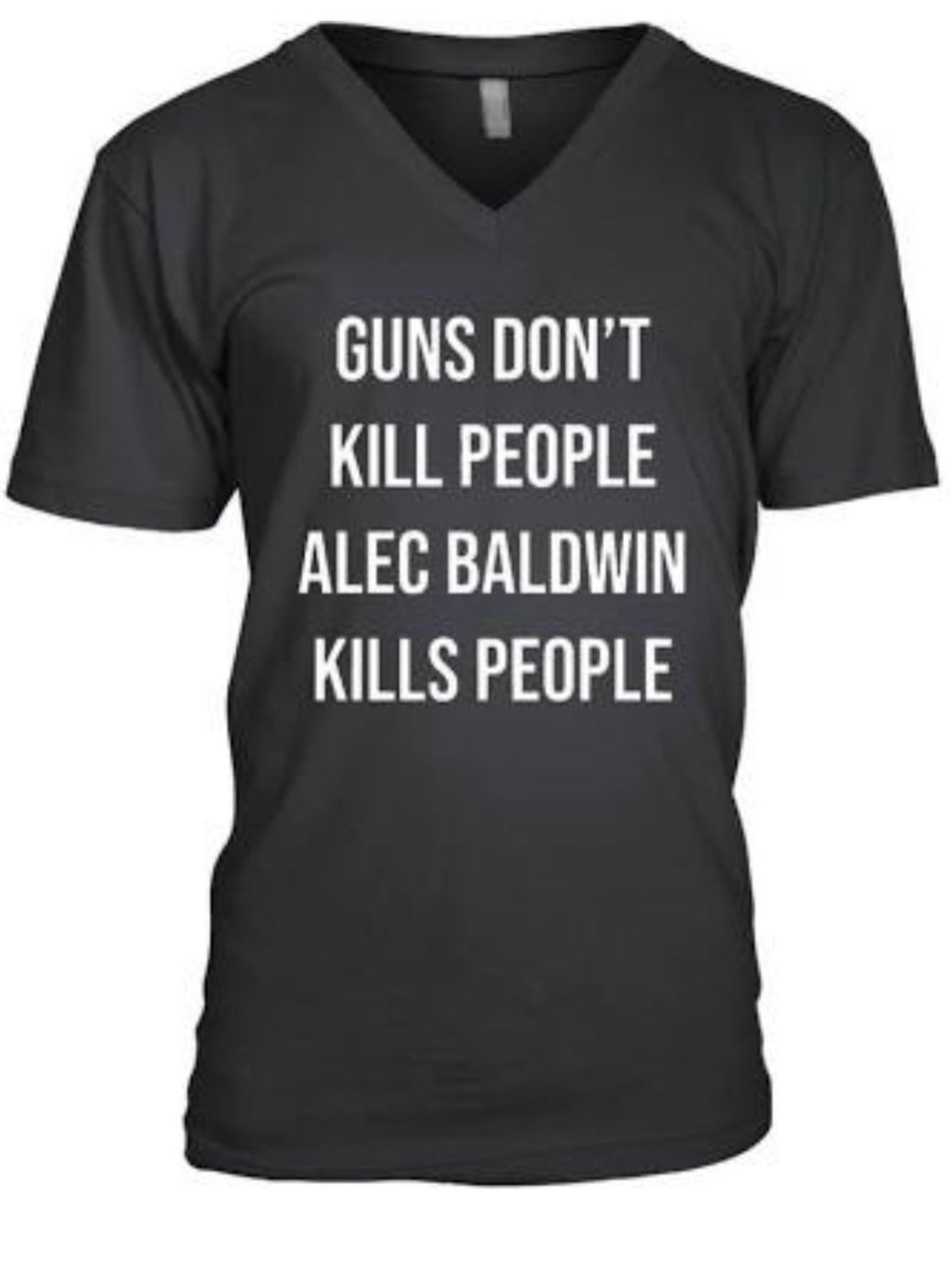 „Waffen töten keine Menschen; Alec Baldwin tötet Menschen“ lautete der Spruch auf einem T-Shirt im Onlineshop von Donald Trump Jr.&nbsp;