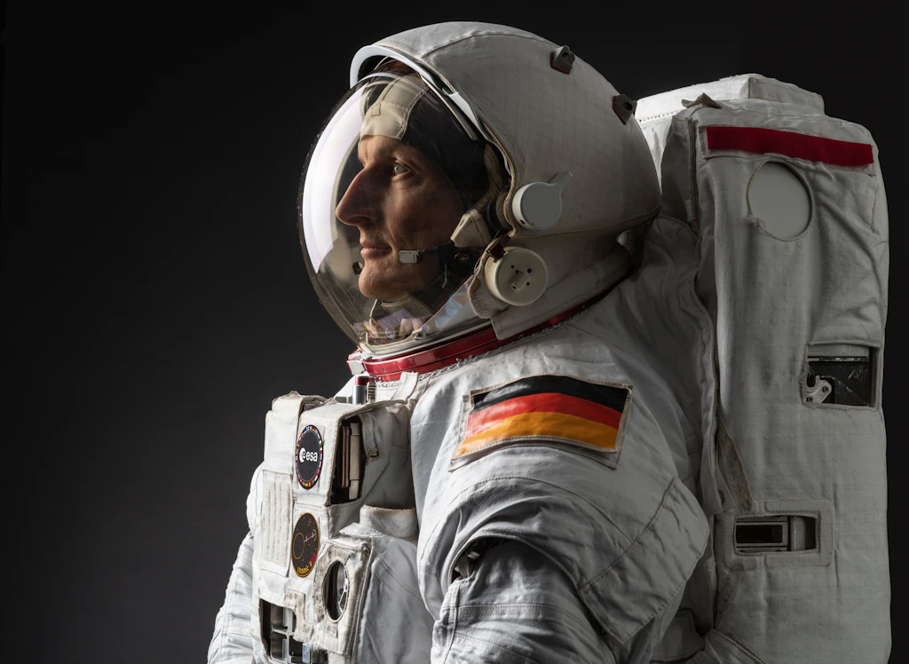 Astronaut mit Himmelsscheibe: Der Deutsche Matthias Maurer fliegt ins All