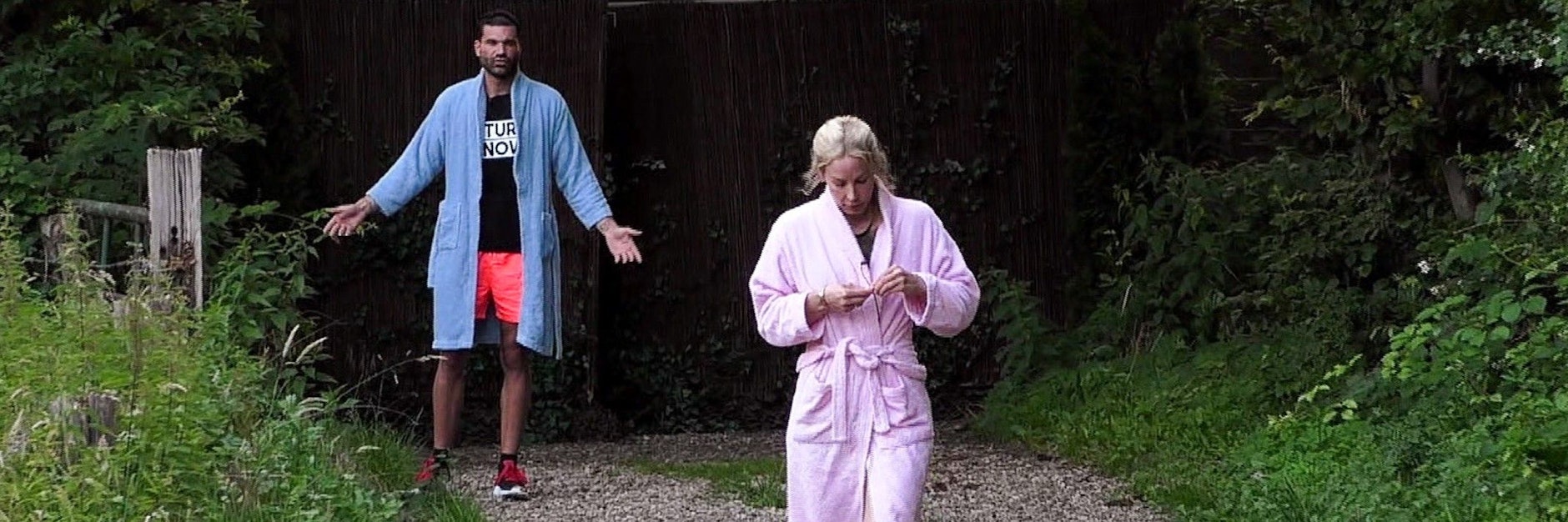 Mike Cees-Monballijn machte seine Frau Michelle im Sommerhaus der Stars erst fertig, dann schlief er vor den Kameras mit ihr.