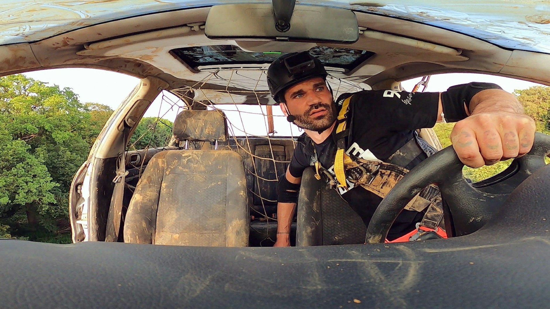 Im Sommerhaus der Stars war Mike nicht sonderlich Hilfreich bei einem der neuesten Spiele.