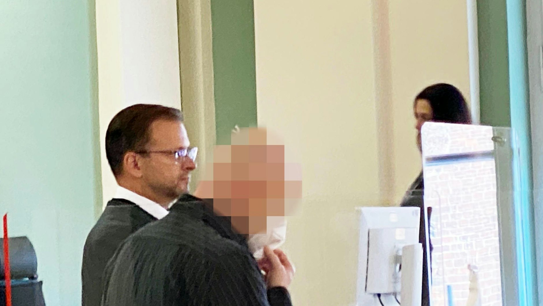 Der Angeklagte Michael Q., 49, im Cottbuser Landgericht. Er muss sich wegen Totschlags verantworten.