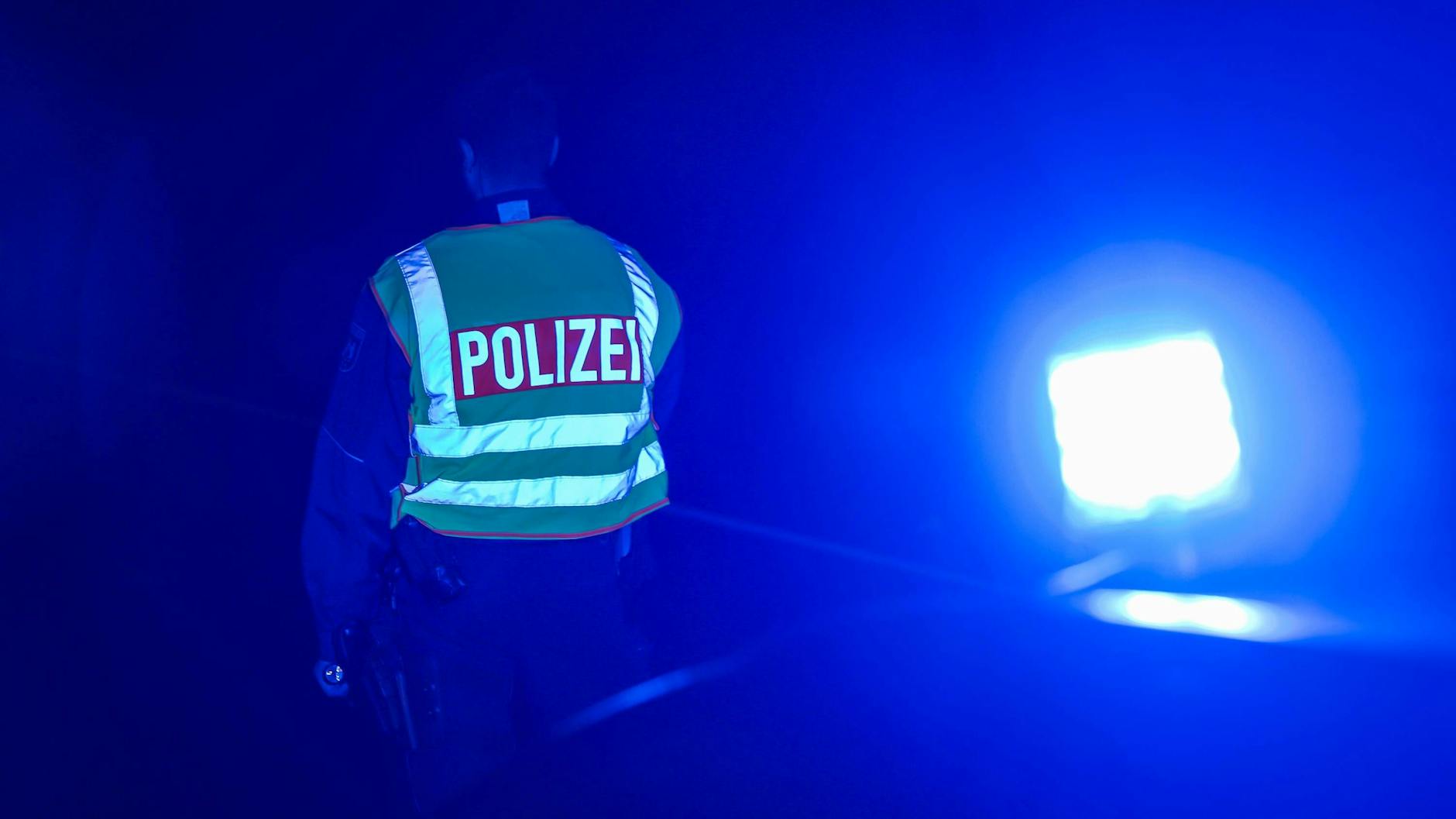 Die Beamten kontrollierten den Autofahrer auf dem Rastplatz Grunewald (Symbolbild).